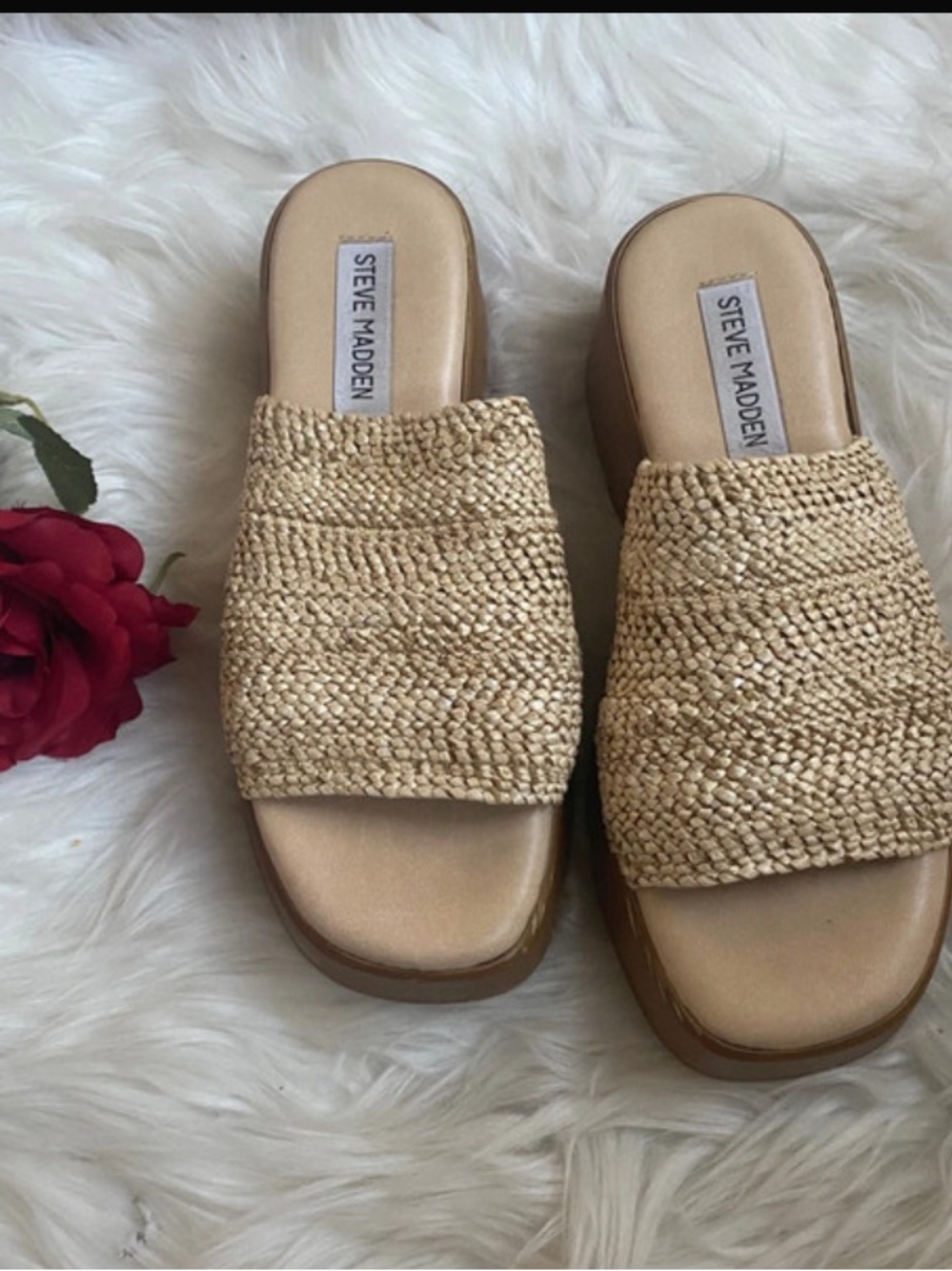 Sold out Steve  Madden Slinky30 raffia platform slide sandals